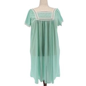 Carriage‎ Court Womens Vtg Nightgown OS Mint Green Lace Embroidered Cottagecore